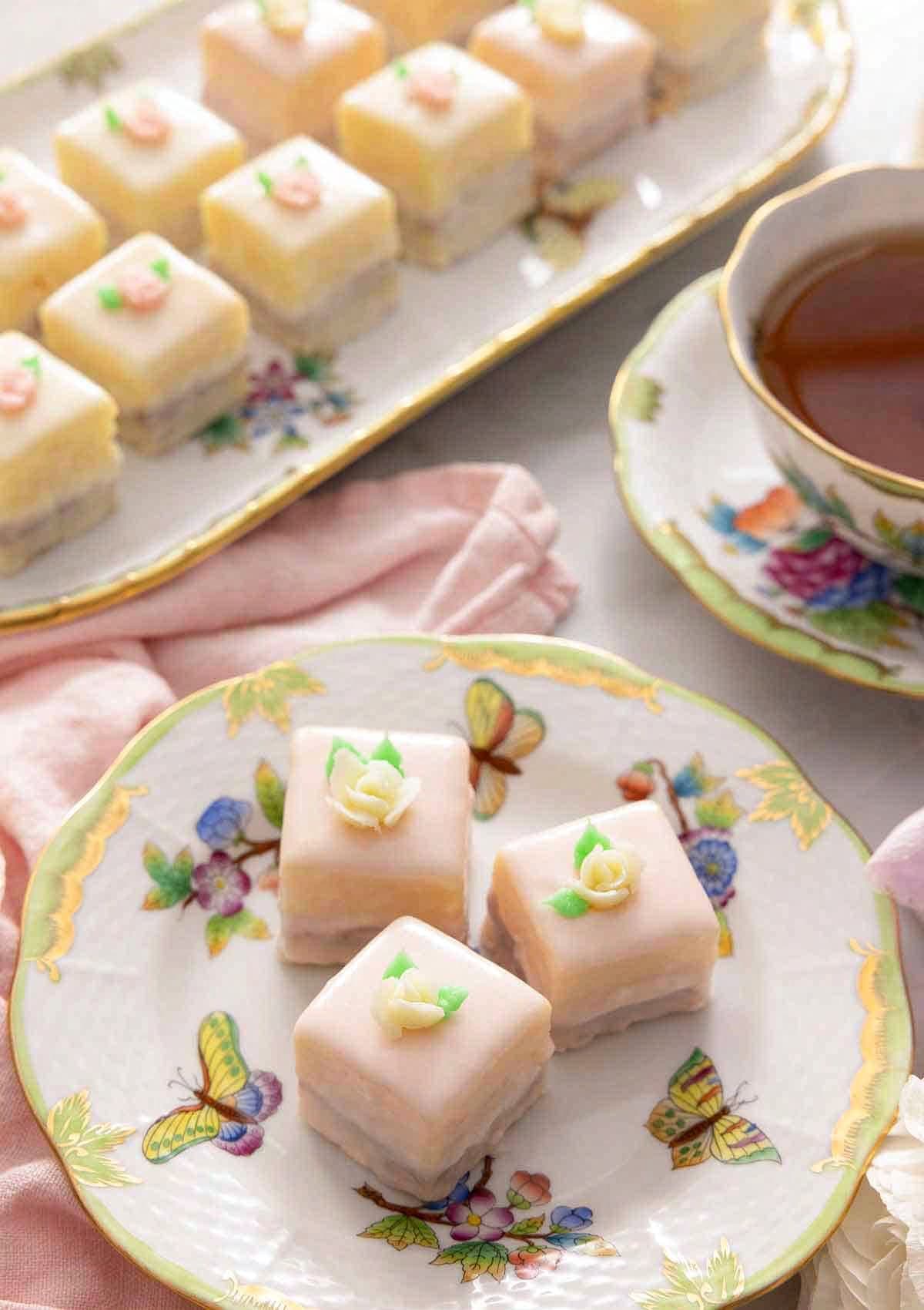 Vanilla, Raspberry (or any jam flavor)